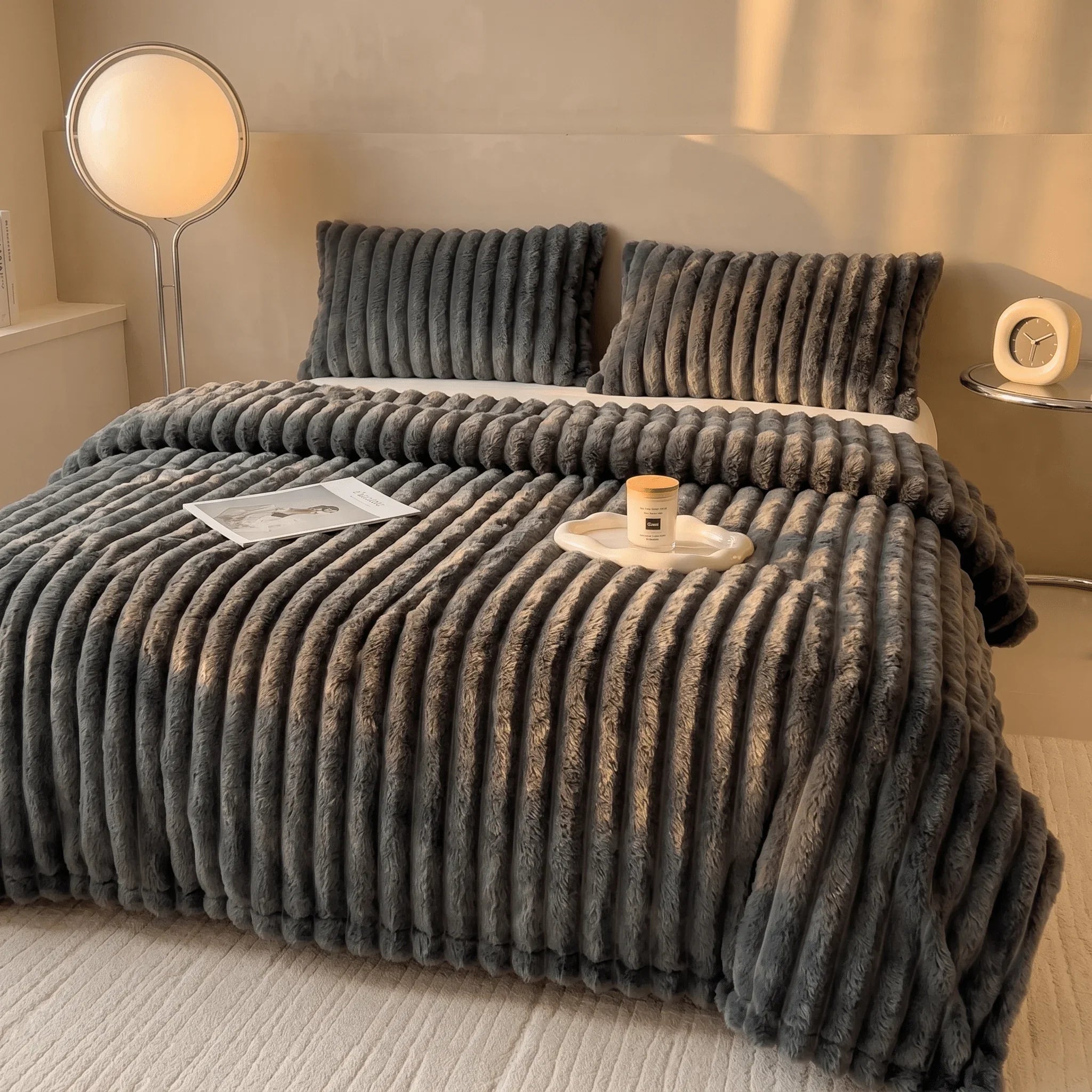 Hushly Cloud Blanket - Hushly